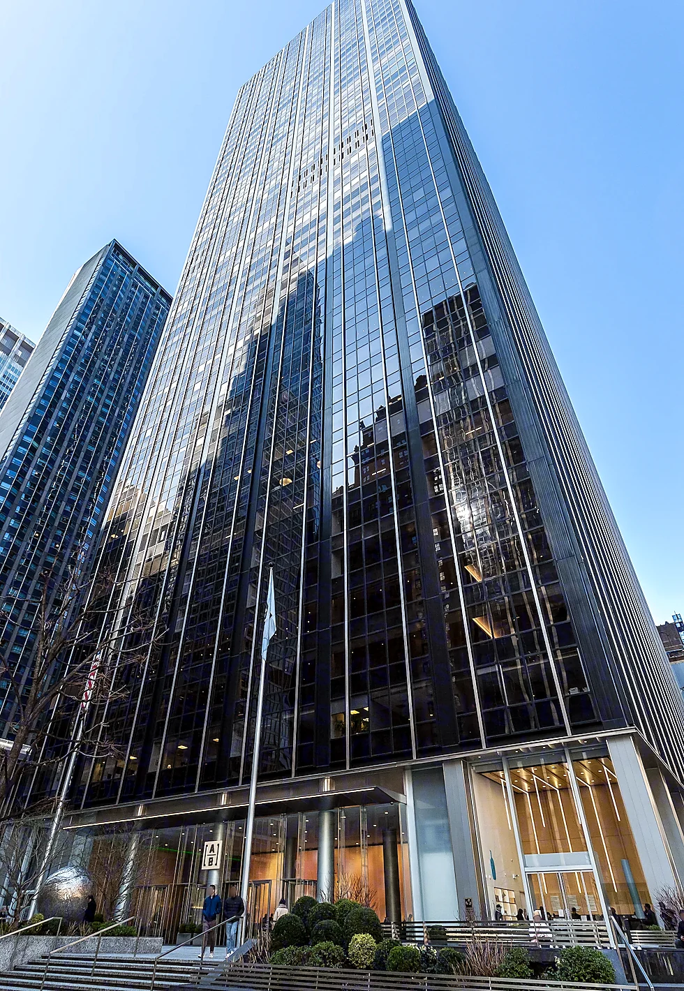 1345 Avenue of the Americas building exterior